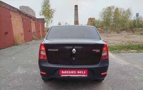 Renault Logan I, 2011 год, 180 000 рублей, 3 фотография