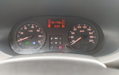 Renault Logan I, 2011 год, 180 000 рублей, 11 фотография