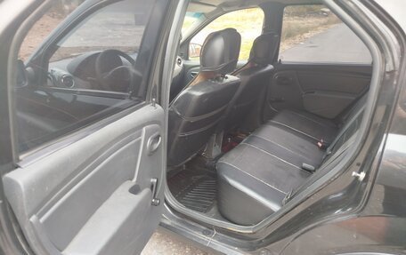 Renault Logan I, 2011 год, 180 000 рублей, 10 фотография