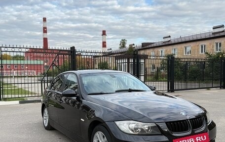 BMW 3 серия, 2005 год, 900 000 рублей, 3 фотография