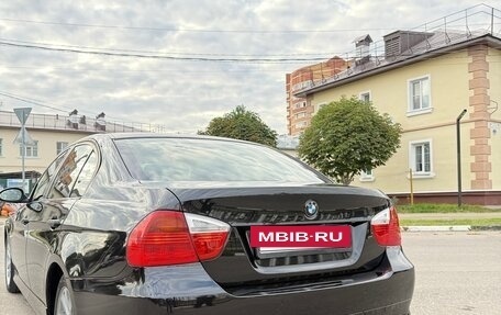 BMW 3 серия, 2005 год, 900 000 рублей, 8 фотография