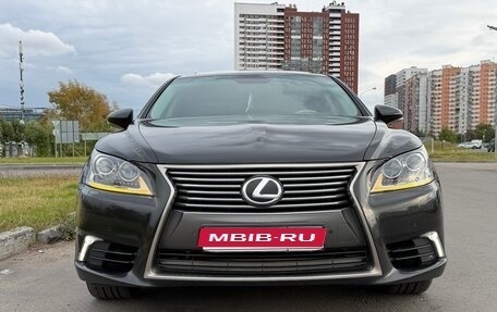 Lexus LS IV, 2012 год, 2 600 000 рублей, 1 фотография
