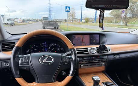 Lexus LS IV, 2012 год, 2 600 000 рублей, 11 фотография