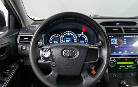 Toyota Camry, 2014 год, 1 335 000 рублей, 11 фотография