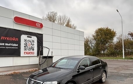 Volkswagen Passat B6, 2007 год, 650 000 рублей, 3 фотография