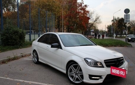 Mercedes-Benz C-Класс, 2011 год, 1 590 000 рублей, 2 фотография