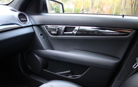 Mercedes-Benz C-Класс, 2011 год, 1 590 000 рублей, 20 фотография