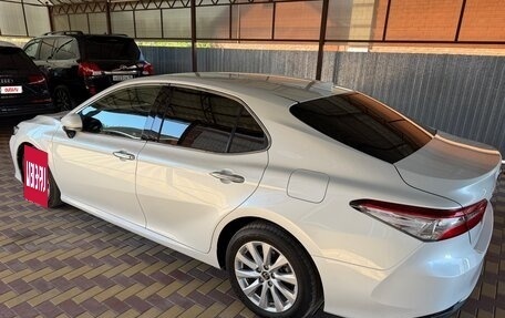 Toyota Camry, 2019 год, 2 400 000 рублей, 5 фотография