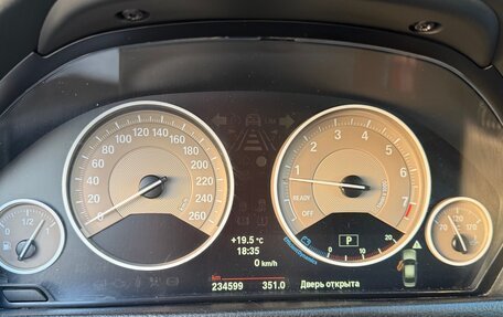BMW 3 серия, 2011 год, 2 400 000 рублей, 12 фотография