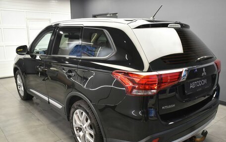 Mitsubishi Outlander III рестайлинг 3, 2016 год, 1 767 000 рублей, 5 фотография