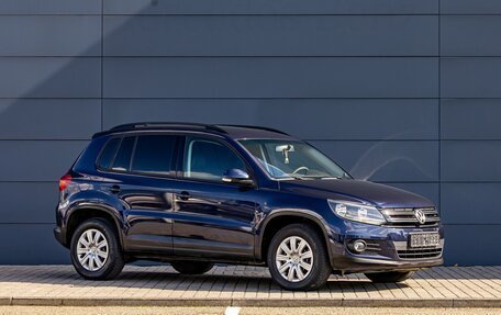 Volkswagen Tiguan I, 2012 год, 1 695 000 рублей, 3 фотография