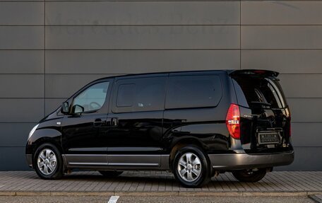 Hyundai Grand Starex Grand Starex I рестайлинг 2, 2012 год, 1 995 000 рублей, 4 фотография