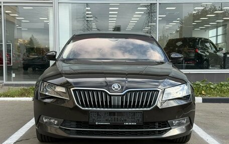 Skoda Superb III рестайлинг, 2016 год, 2 150 000 рублей, 2 фотография