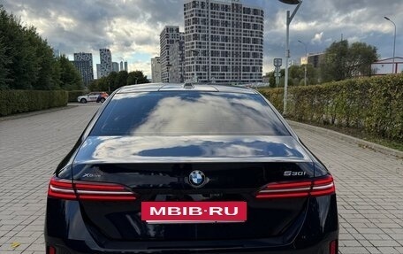 BMW 5 серия, 2025 год, 8 250 000 рублей, 4 фотография
