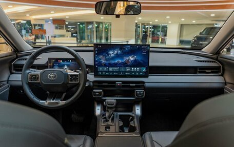 Toyota RAV4, 2026 год, 4 250 000 рублей, 16 фотография