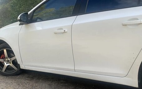 Chevrolet Cruze II, 2013 год, 600 000 рублей, 4 фотография