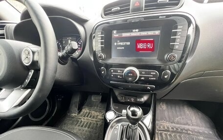 KIA Soul II рестайлинг, 2018 год, 1 195 000 рублей, 19 фотография
