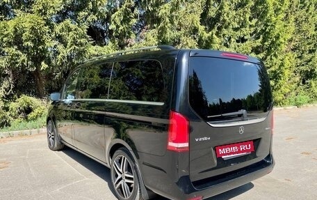 Mercedes-Benz V-Класс, 2020 год, 6 200 000 рублей, 13 фотография