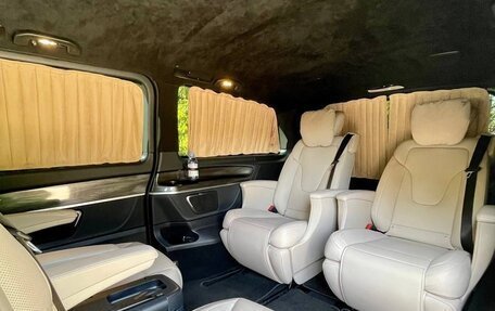 Mercedes-Benz V-Класс, 2020 год, 6 200 000 рублей, 26 фотография