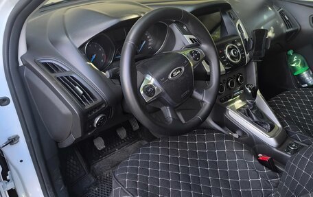 Ford Focus III, 2011 год, 890 000 рублей, 2 фотография