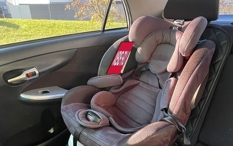 Toyota Corolla, 2011 год, 1 099 000 рублей, 20 фотография
