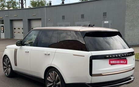 Land Rover Range Rover IV рестайлинг, 2022 год, 14 100 000 рублей, 9 фотография