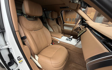 Land Rover Range Rover IV рестайлинг, 2022 год, 14 100 000 рублей, 23 фотография