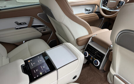 Land Rover Range Rover IV рестайлинг, 2022 год, 14 100 000 рублей, 29 фотография