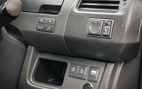 Nissan Serena IV, 2012 год, 1 279 500 рублей, 14 фотография