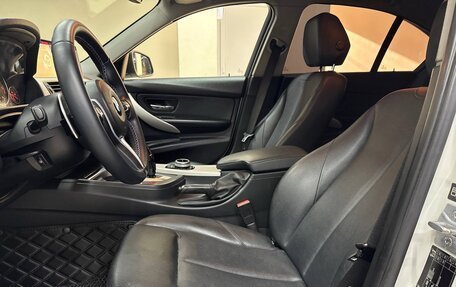 BMW 3 серия, 2013 год, 1 400 000 рублей, 23 фотография