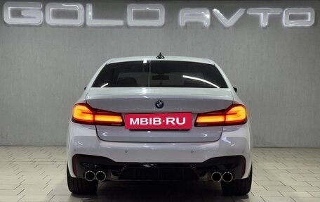 BMW 5 серия, 2018 год, 2 700 000 рублей, 6 фотография