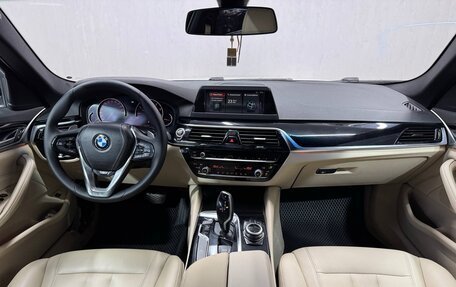 BMW 5 серия, 2018 год, 2 700 000 рублей, 9 фотография