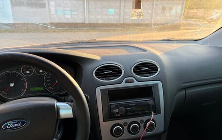 Ford Focus II рестайлинг, 2006 год, 320 000 рублей, 7 фотография