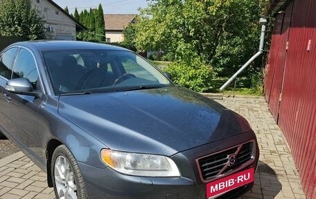 Volvo S80 II рестайлинг 2, 2007 год, 800 000 рублей, 1 фотография