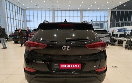 Hyundai Tucson III, 2017 год, 1 750 000 рублей, 10 фотография