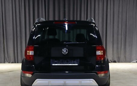 Skoda Yeti I рестайлинг, 2017 год, 1 199 000 рублей, 13 фотография