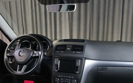 Skoda Yeti I рестайлинг, 2017 год, 1 199 000 рублей, 5 фотография
