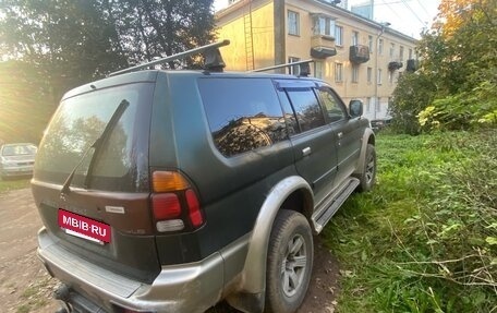 Mitsubishi Pajero Sport II рестайлинг, 2002 год, 500 000 рублей, 3 фотография
