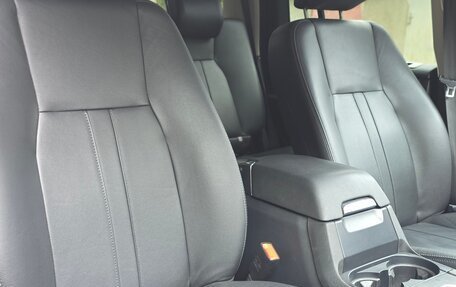 Land Rover Discovery IV, 2013 год, 1 950 000 рублей, 32 фотография