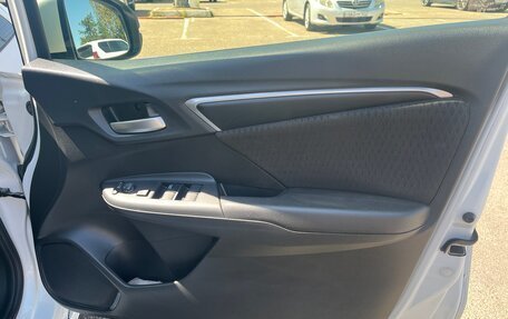 Honda Fit III, 2019 год, 1 260 000 рублей, 12 фотография