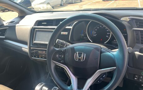 Honda Fit III, 2019 год, 1 260 000 рублей, 10 фотография