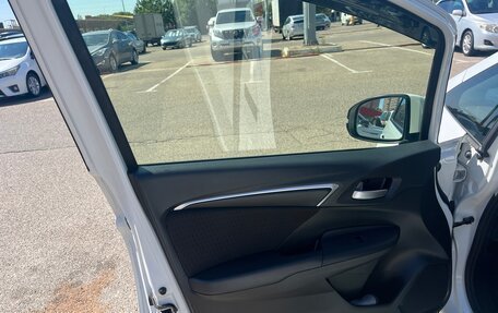 Honda Fit III, 2019 год, 1 260 000 рублей, 19 фотография