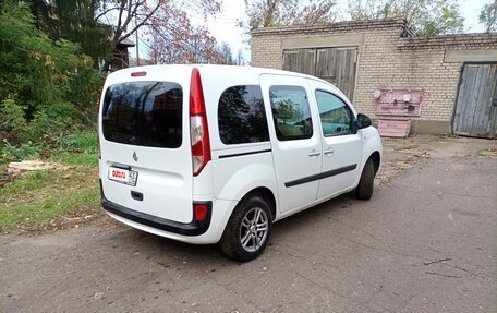 Renault Kangoo II рестайлинг, 2015 год, 1 120 000 рублей, 5 фотография