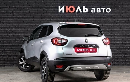 Renault Kaptur I рестайлинг, 2019 год, 1 430 000 рублей, 8 фотография