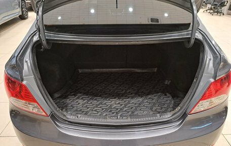 Hyundai Solaris II рестайлинг, 2013 год, 650 000 рублей, 14 фотография