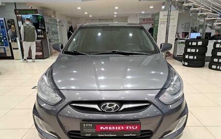 Hyundai Solaris II рестайлинг, 2013 год, 650 000 рублей, 4 фотография