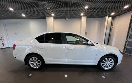 Skoda Octavia, 2017 год, 1 550 000 рублей, 2 фотография