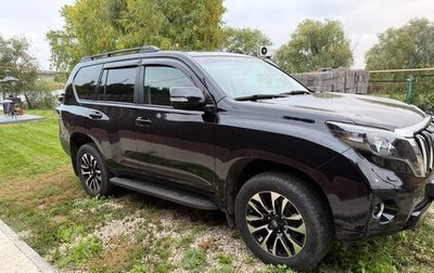 Toyota Land Cruiser Prado 150 рестайлинг 2, 2015 год, 4 000 000 рублей, 1 фотография
