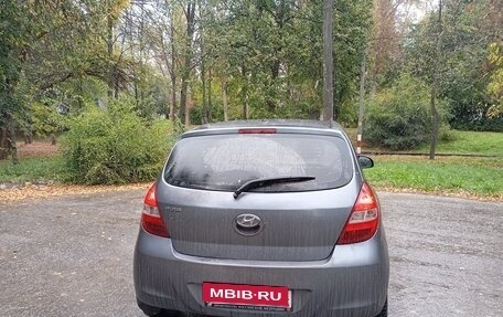 Hyundai i20 IB рестайлинг, 2010 год, 350 000 рублей, 18 фотография