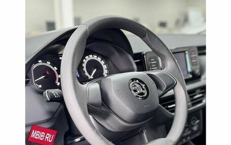 Skoda Rapid II, 2021 год, 1 549 000 рублей, 12 фотография